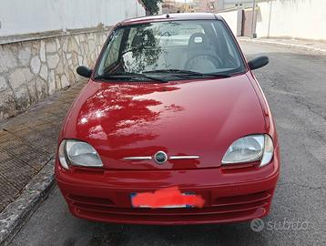 FIAT 600 ACTIVE 2010 FULL  UNIP. KM.ORIG. VETRINA