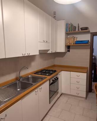 Cucina completa da smontare e ritirare entro 25/10