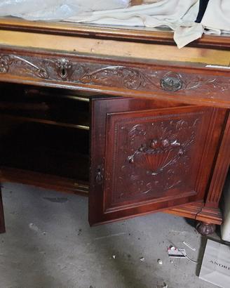 credenza con alzata