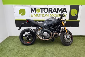 Ducati Monster 1200 s