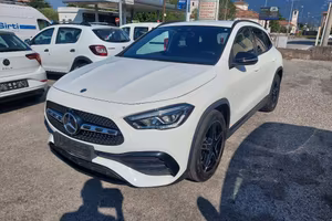 MERCEDES-BENZ GLA 200 Automatic AMG Line Premium
