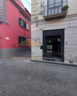 Locale Commerciale Via Camposcino Rif.G1971