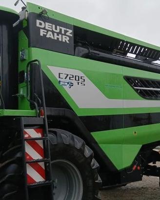 Mietitrebbia Deutz Fahr C7205