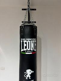 SACCO BOXE 30 Kg Leone