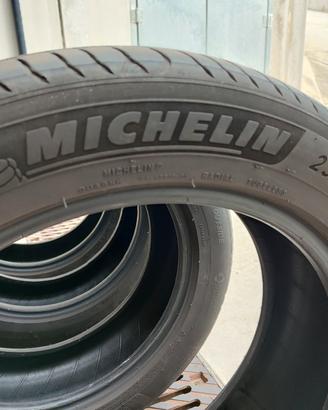 Michelin 235/50 r18