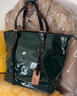 Borsa shopper verde petrolio in vernice lucida