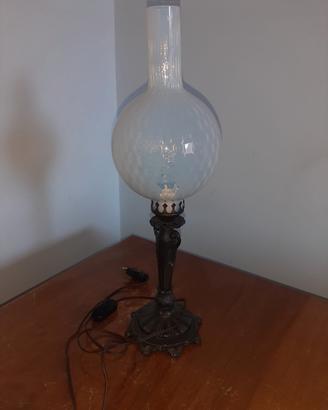 lume in bronzo scuro antico vintage 