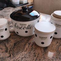 Biscottiera con accessori