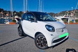 Autovettura smart