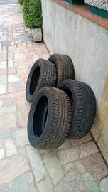 Pneumatici invernali 225/50 R17