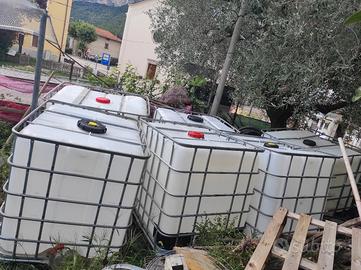 cisterne da 1000 litri  on tappo e rubinetto 