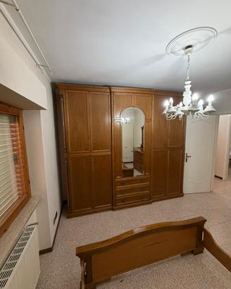 armadio e letto in rovere 