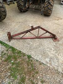 Barra per il sollevamento del trattore