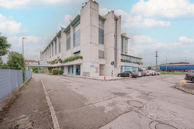 CONEGLIANO ufficio di prestigio C705