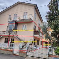 Appartamento in soluzione quadrifamiliare