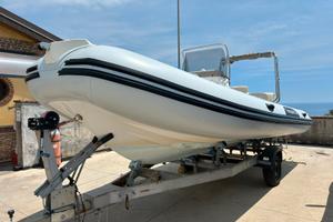 Capelli tempest 630 yamaha 115cv 4 tempi carrello