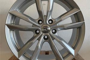 Set cerchi in lega da 16 e 17 Ford Volvo Peugeot