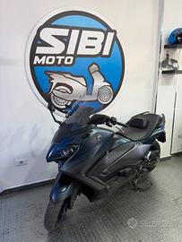 Yamaha T Max 560