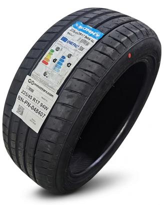 2 Pneumatici 225/45 R17 Sunny Na305 Xl