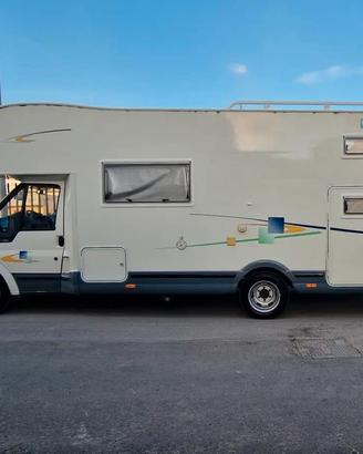 Camper Chausson 26 su Ford Transit 135 T350