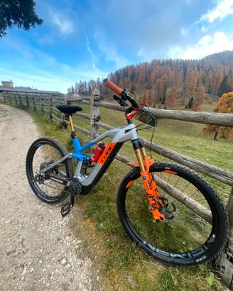 Ebike cube Taglia L