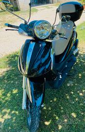 Piaggio Beverly 400