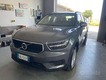 XC40 2.0 d3 Business geartronic