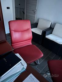 Mobili per ufficio pari al nuovo
