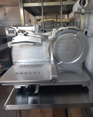 Affettatrice professionale  lama 35 cm