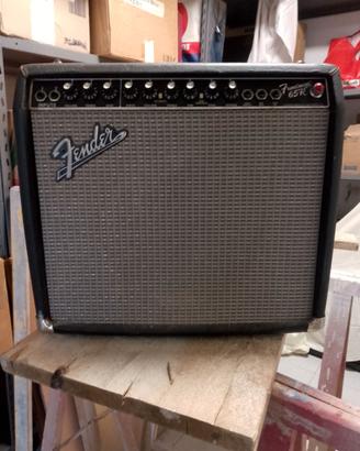 AMPLIFICATORE CHITARRA FENDER