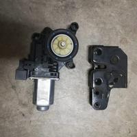 Motorino alzavetro, chiusura portiera VW Polo 2002