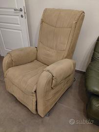 Poltrona Relax Elettrica SALUS con Vibromassaggio