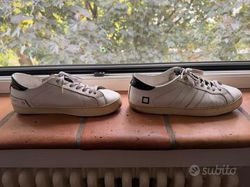 Scarpe date