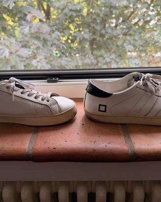 Scarpe date
