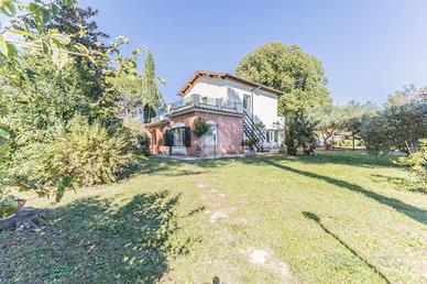 VILLA SINGOLA A RONCIGLIONE
