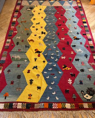 Tappeto Kilim Persiano Autentico Fatto a Mano – La