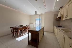 4 LOCALI A SANTA MARIA LA CARITÀ