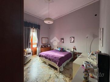 3 LOCALI A ACIREALE