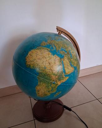 mappamondo vintage globo luminoso