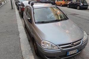 OFFERTONA Opel Corsa c 2003  cambio automatico 
