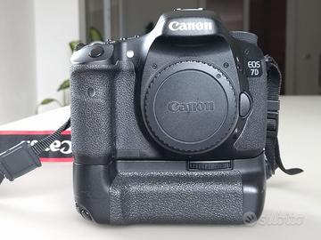 CANON EOS 7D  + CANON BATTERY GRIP BG-E7