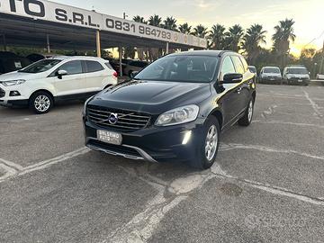 VOLVO XC60 AWD 2.4D Momentum