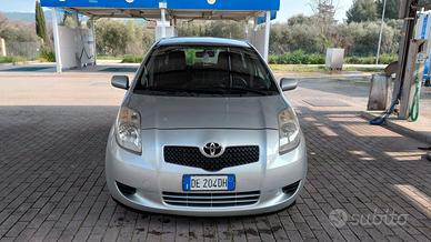 TOYOTA YARIS 2007 CC1.4D4D CAMBIO AUTOMATICO 