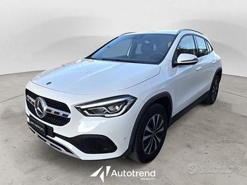 Mercedes-Benz GLA 200 d 150 CV Automatica LED...