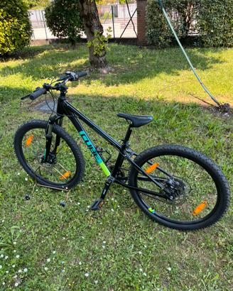 MTB  CUBE ACID 240