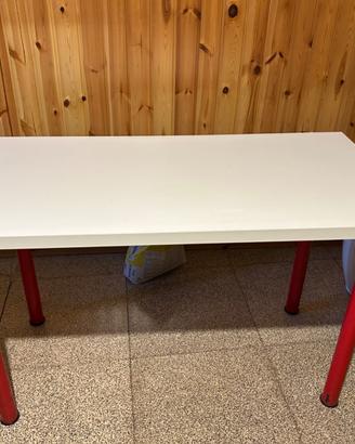 Scrivania Ikea
