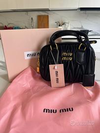 Borsetta Miu Miu Nera