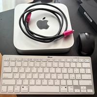 Mac mini m2 + tastiera trust + mouse microsoft