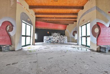 NEGOZIO A CIGLIANO