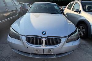 BMW SERIE 5 530D DEL 2006 PER RICAMBI